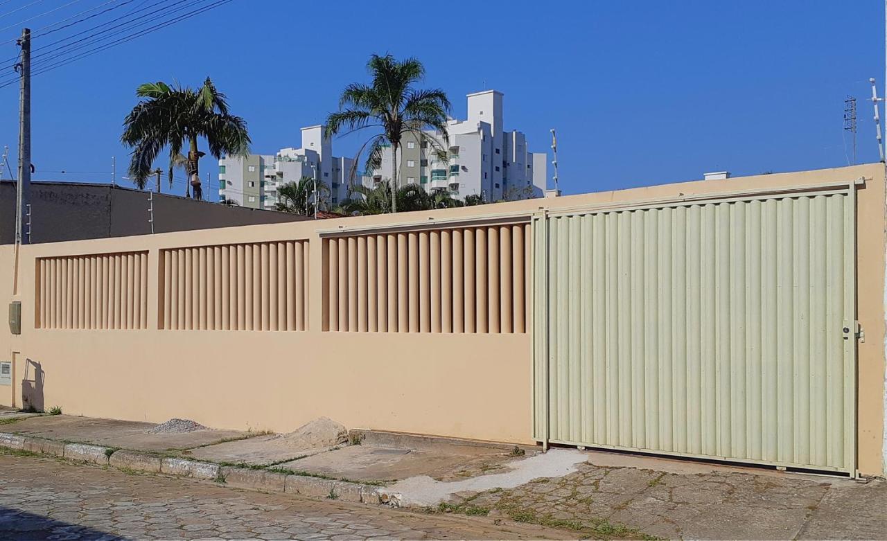 Confortavel Casa Com Piscina E Churrasqueira A 100M Da Praia Caraguatatuba Dış mekan fotoğraf