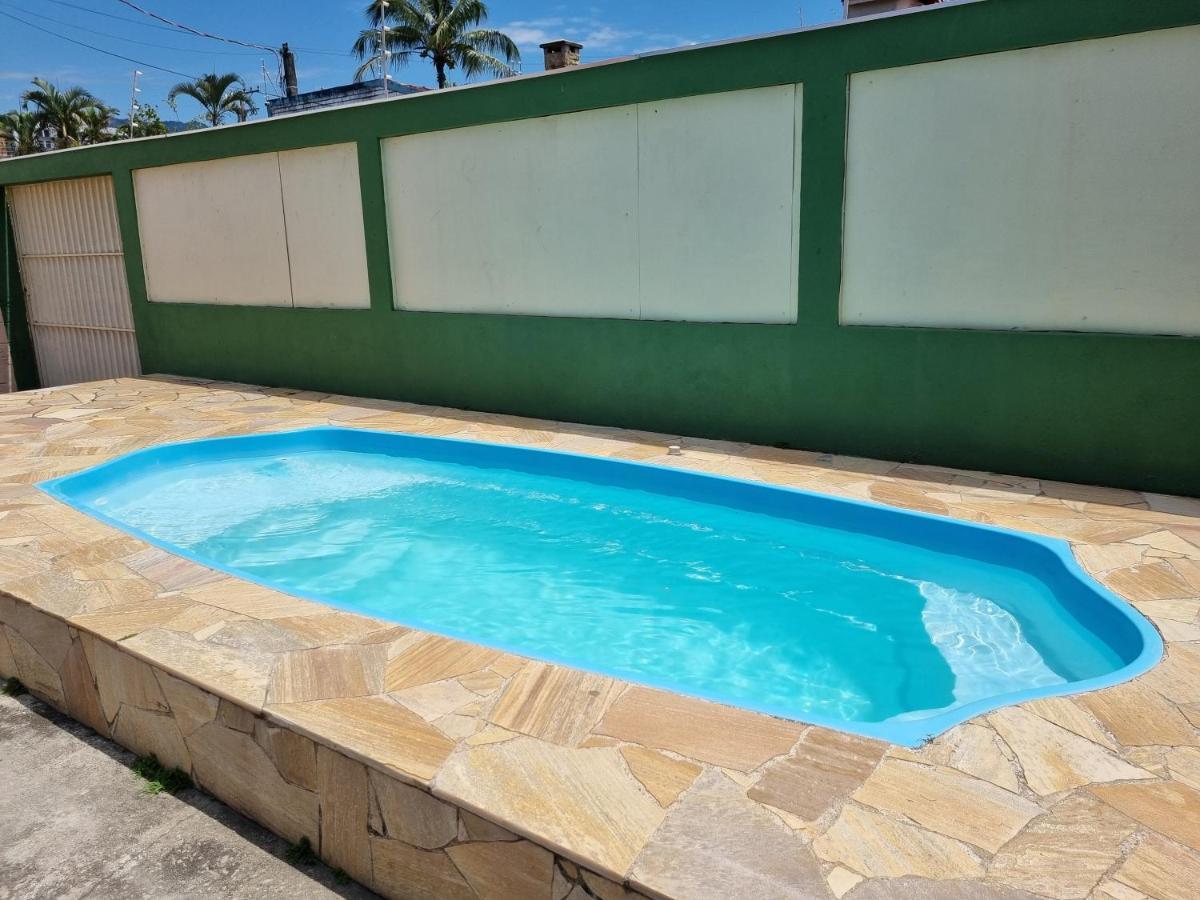 Confortavel Casa Com Piscina E Churrasqueira A 100M Da Praia Caraguatatuba Dış mekan fotoğraf